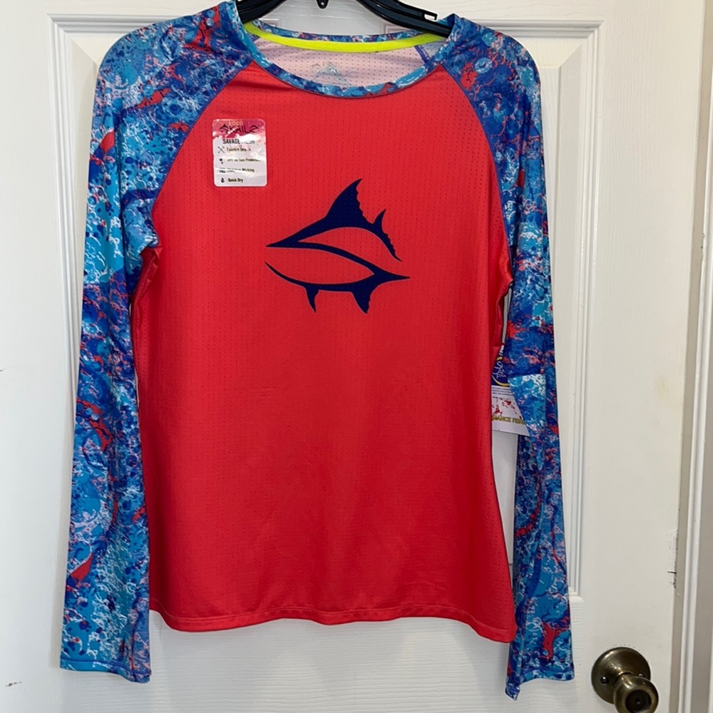 Women’s nwt loco Skailz sun protection shirt